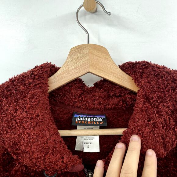 Patagonia Vintage Red maroon Fleece Jacket - Picture 4 of 5